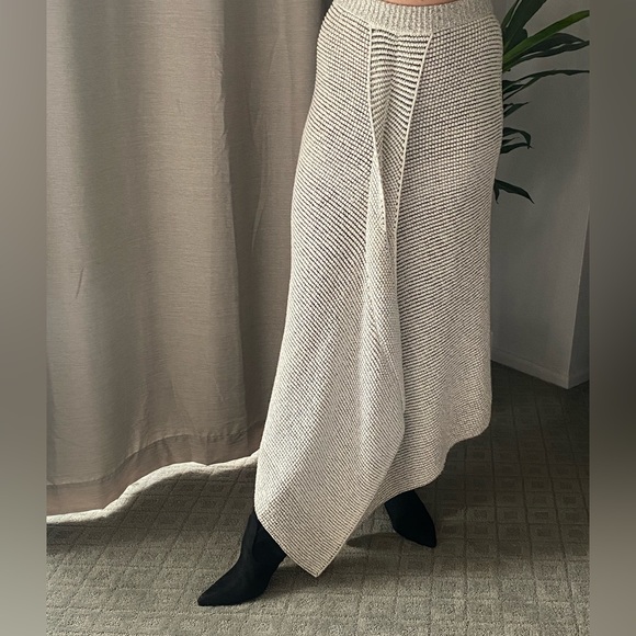 STELLA MCCARTNEY wool gray/white sweater long skirt size 44 (USA size 8-10) - Picture 2 of 11